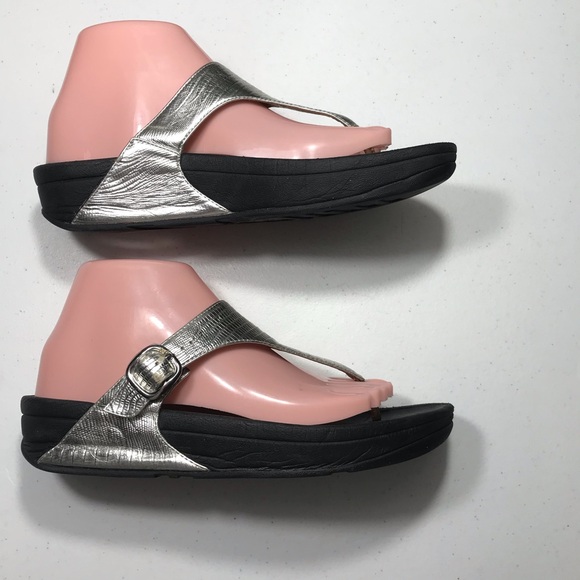 Fitflop Metallic Silver Thong Sandals for Women Size 8 SB- - Picture 6 of 7